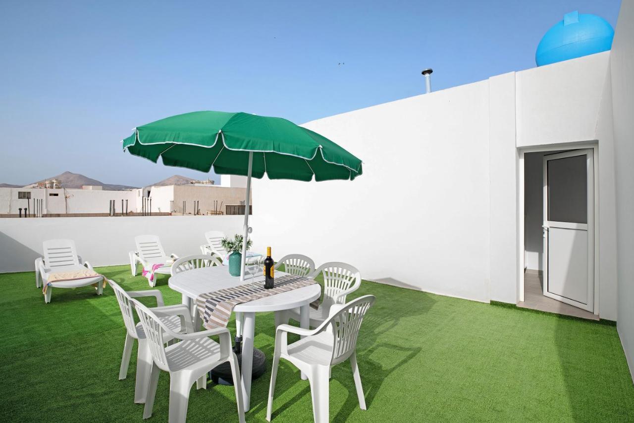Campo Amor Bajo Arrecife  Exterior photo